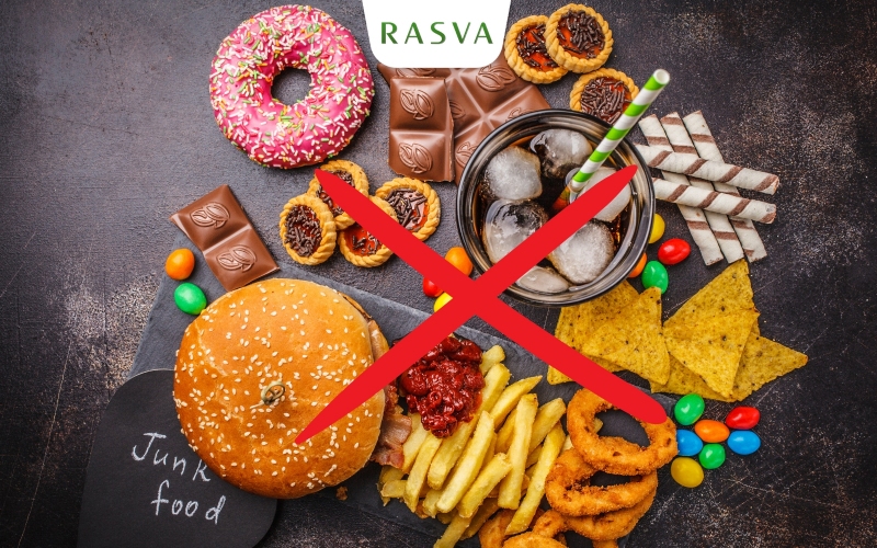 Hạn chế tinh bột, đường và chất béo